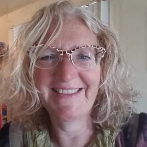 Meet your Posher, Carol